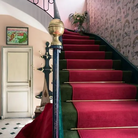 לינה וארוחת בוקר Le Kino Panorama 4*