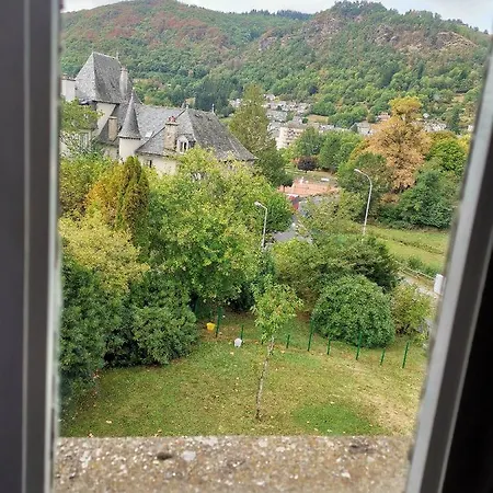 לינה וארוחת בוקר Le Kino Panorama 4*