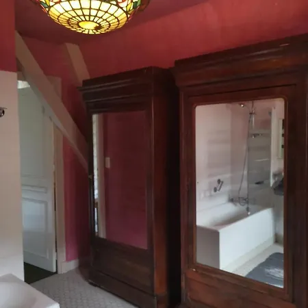 לינה וארוחת בוקר Le Kino Panorama