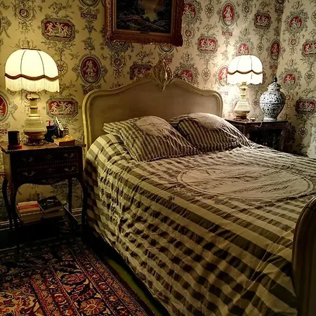 לינה וארוחת בוקר Le Kino Panorama